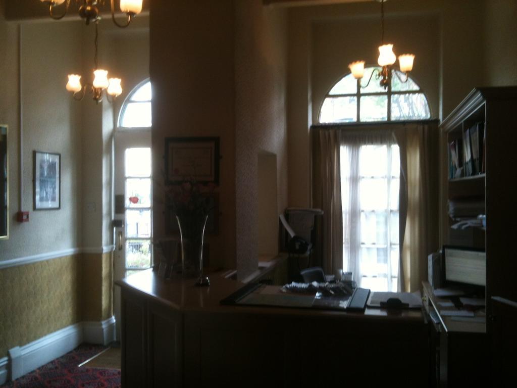 Grand Ash Hotel Лландидно Екстер'єр фото