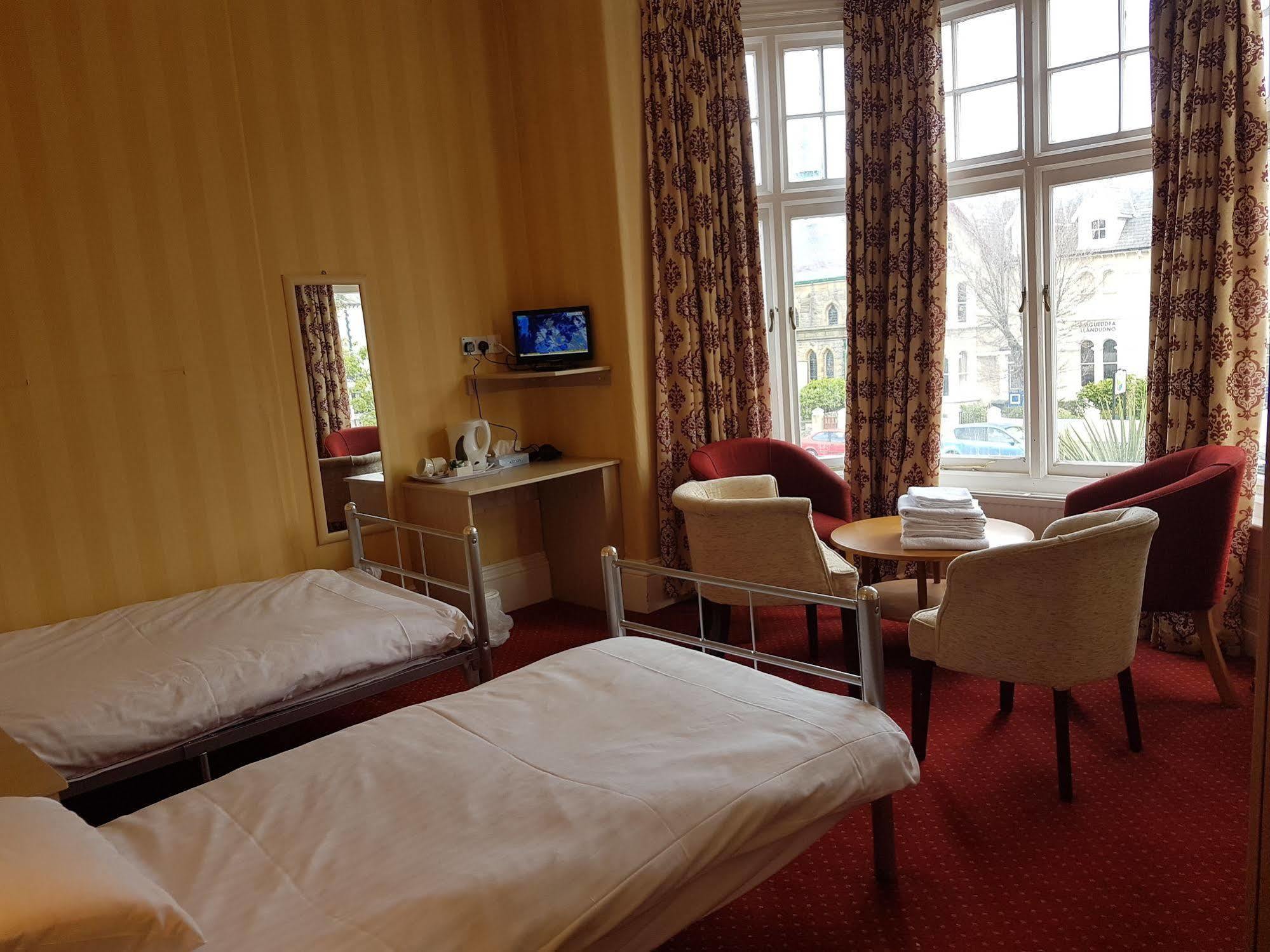 Grand Ash Hotel Лландидно Екстер'єр фото